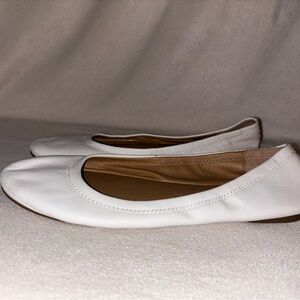 Lucky Brand Elegant White Ballet Flats